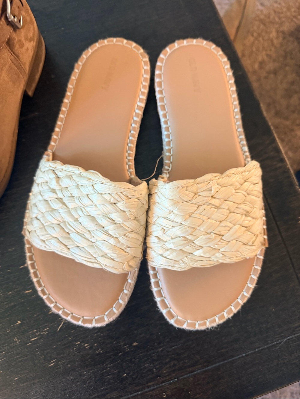 Old Navy Cream Woven Slide Sandals